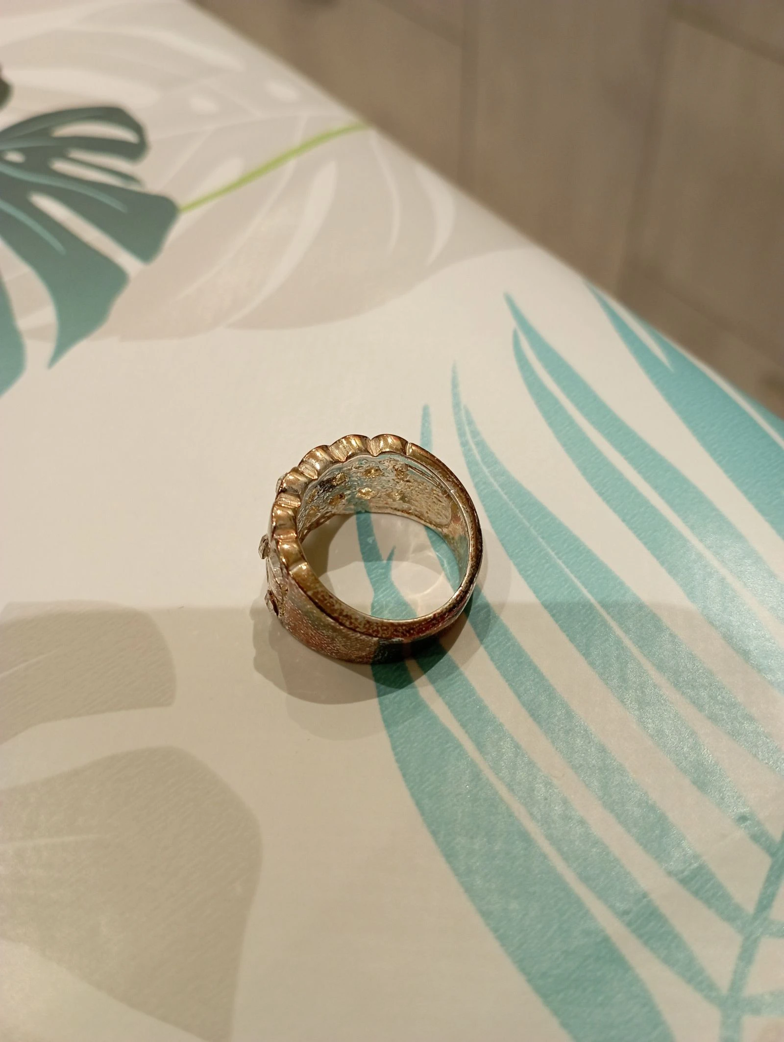 Gouden ring met strass – photo 10